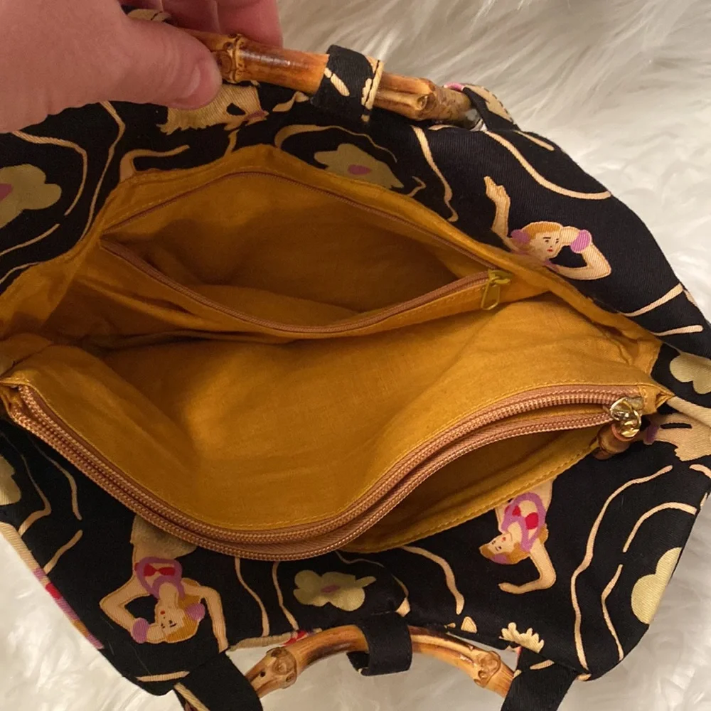 Hula Girl Cloth Bag - Picture 2 of 3